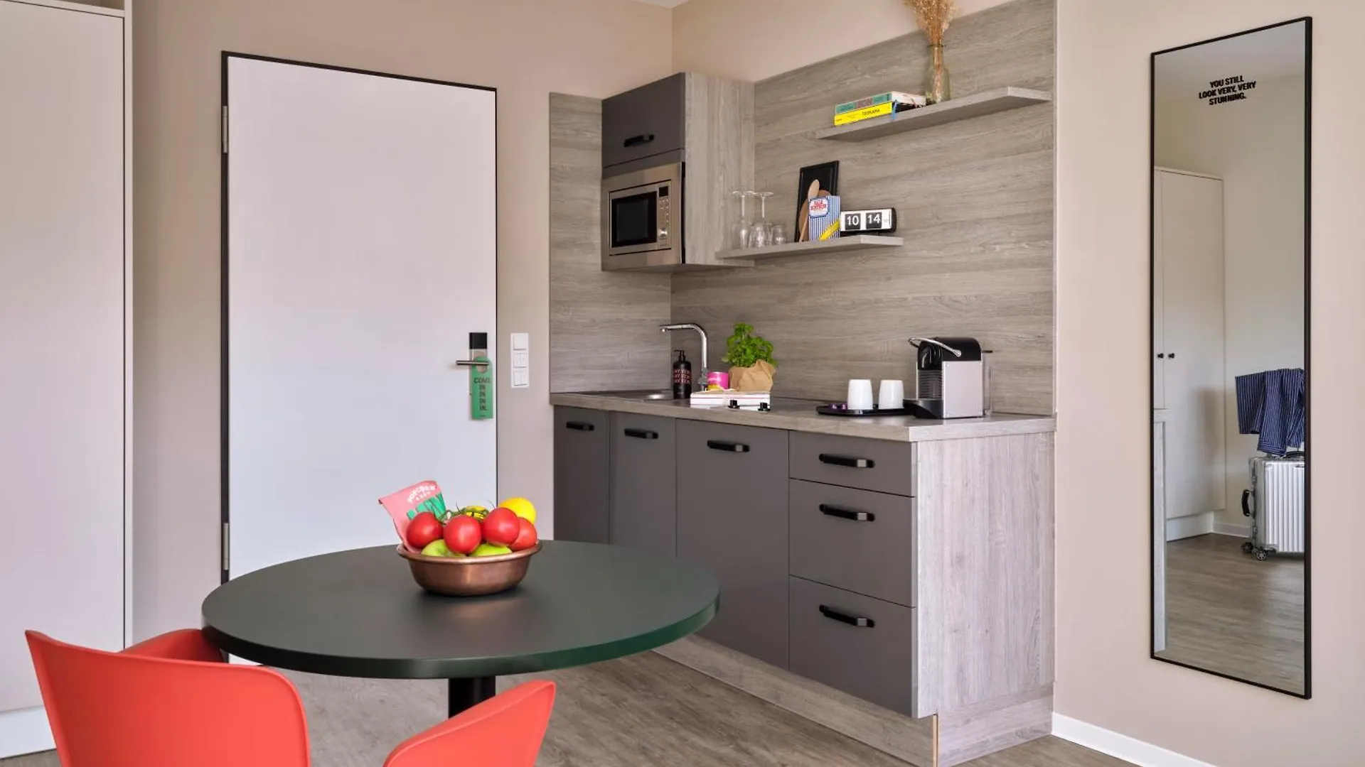 Hotel Stayery Cologne Suelz